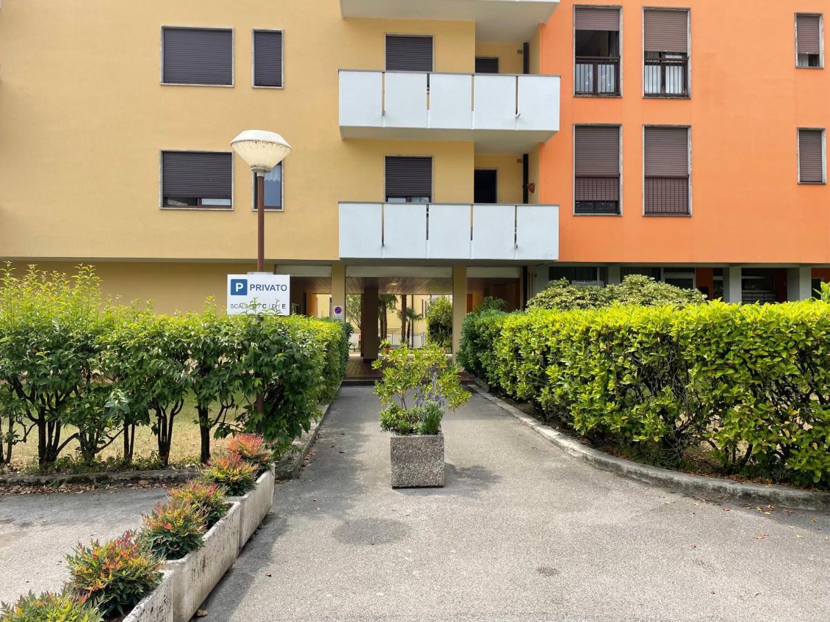 Appartamento Spazioso Con 3 Camere Da Letto Riva del Garda Exteriér fotografie