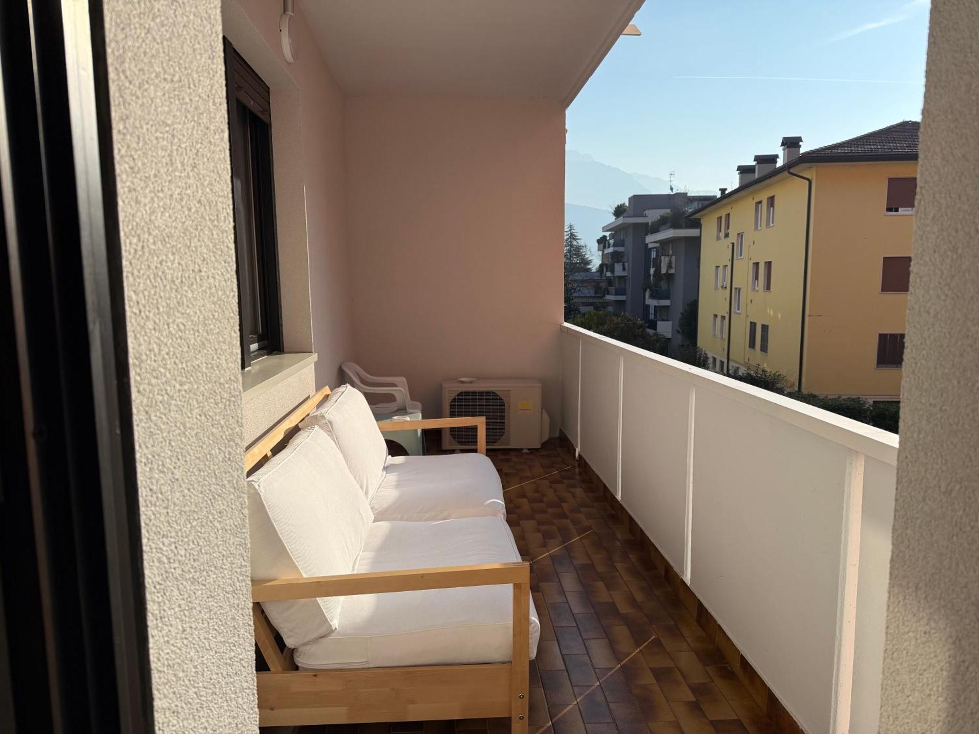 Appartamento Spazioso Con 3 Camere Da Letto Riva del Garda Exteriér fotografie
